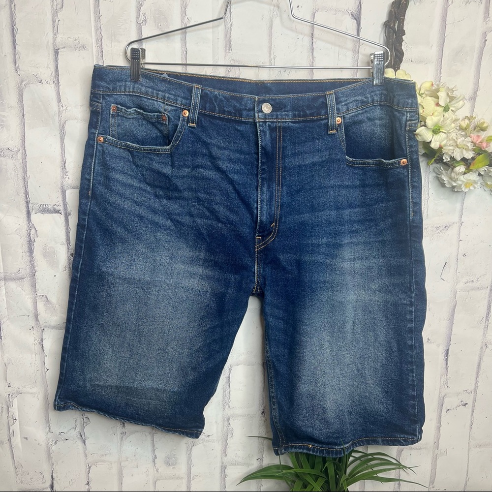 Levi’s Men’s Sz 40 502 Blue Denim HighWaist Bermuda Jean Shorts - Picture 1 of 8